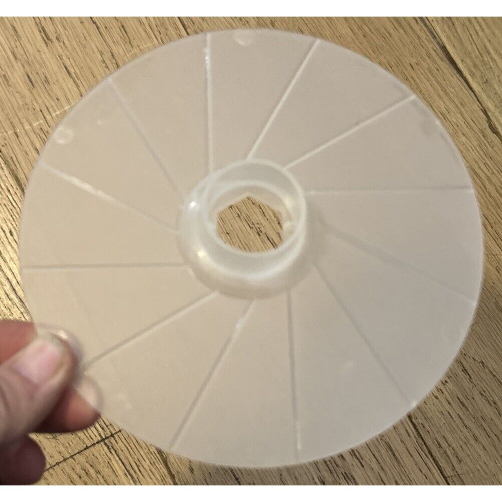 Vintage Oster Regency Kitchen Center Plastic Salad‎ Shooter Plate